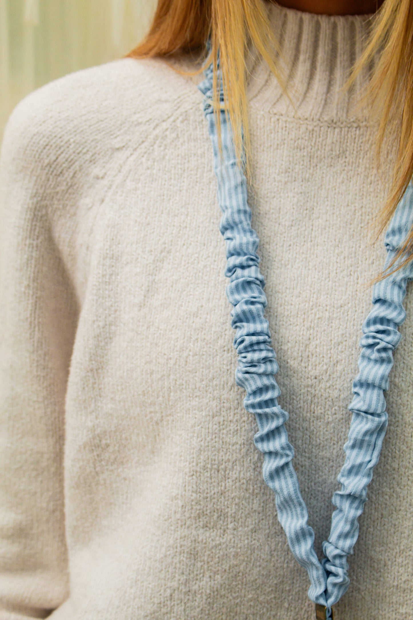 Breakaway Scrunchie Lanyard: Linen