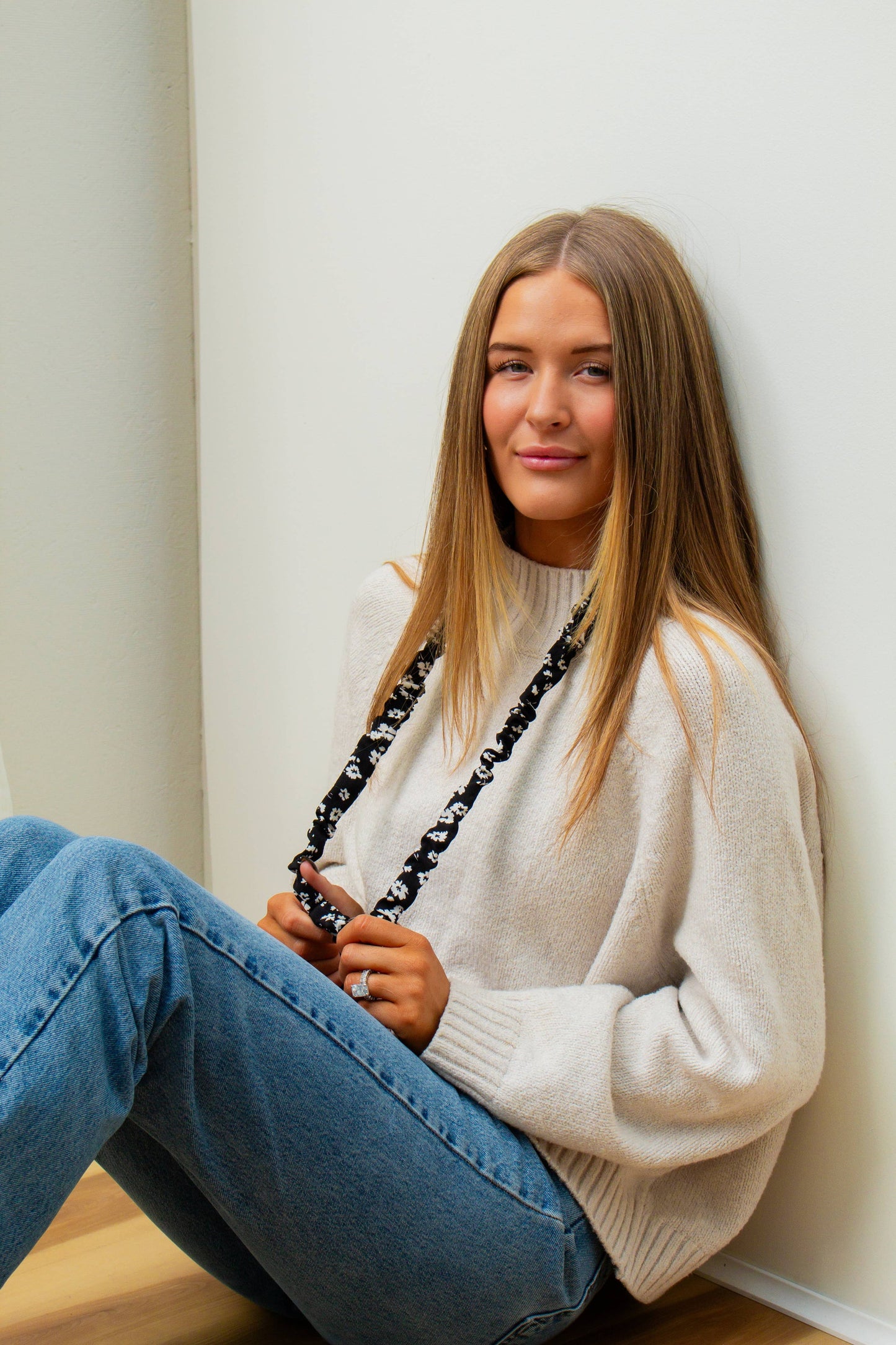 Breakaway Scrunchie Lanyard: Peace & Love