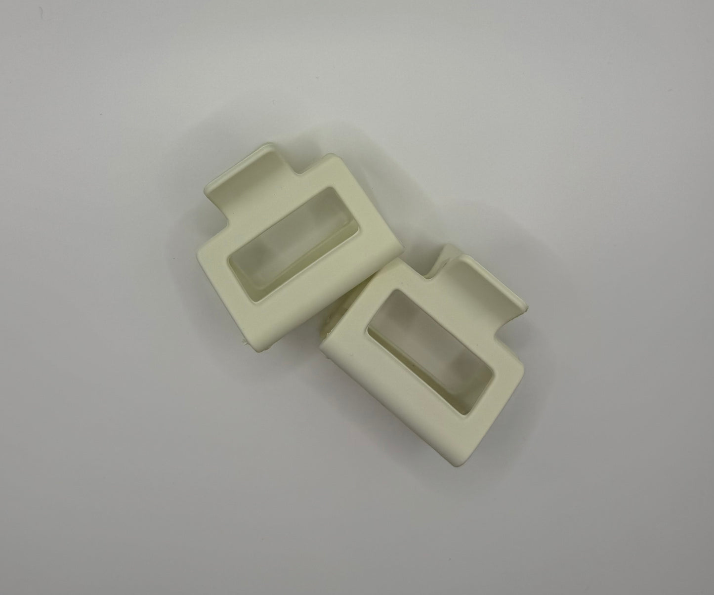 Small Matte Cut Out Rectangle Claw Clip